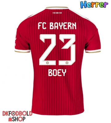 Bayern Munich Sacha Boey #23 Hjemmebanetrøje 2026-27 Kort ærmer Bayern Munich Sacha Boey #23 Hjemmebanetrøje 2026-27 Kort ærmer